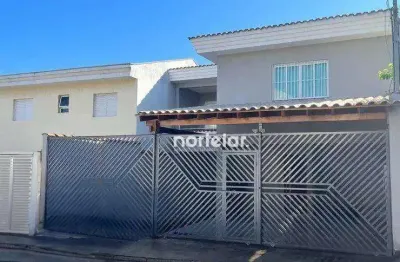 Casa com 3 quartos à venda na Rua Jacques Pilon, Vila Piauí, São Paulo