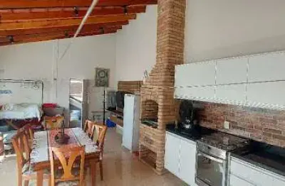 Casa a venda 2 quarto 1 suite 2 vaga  área gourmet  em utinga santo andré