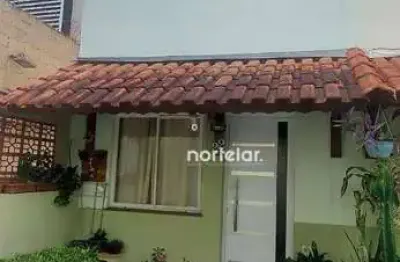 Casa com 2 quartos à venda na Rua Fragata Constituição, Taipas, São Paulo