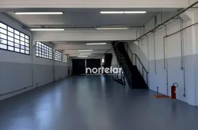 Galpão para alugar, 900 m² por r$ 37.805,00/mês - tamboré - barueri/sp