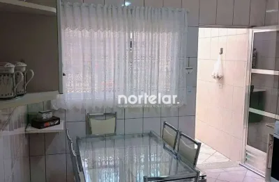 Casa com 2 quartos à venda na Rua Jerônimo da Costa, Jardim Cachoeira, São Paulo