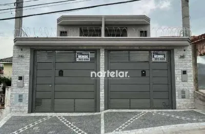 Sobrado no parque maria domitili   imagine você e sua família desfrutando de todo o conforto e espaço que este sobrado incrível oferece!característica