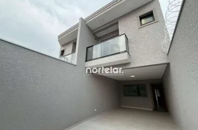 Sobrado no parque maria domitili   imagine você e sua família desfrutando de todo o conforto e espaço que este sobrado incrível oferece!característica