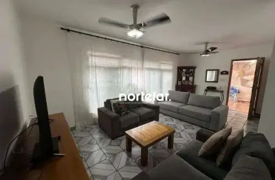 Casa com 3 quartos à venda na Rua Engenheiro José de Azeredo Santos, Vila Carbone, São Paulo