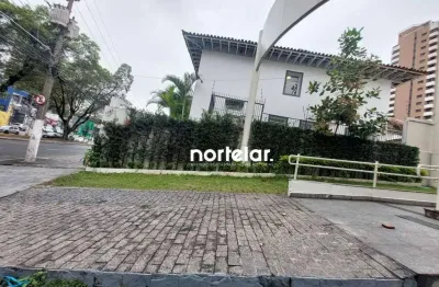 Casa comercial para alugar na Avenida Pacaembu, Pacaembu, São Paulo