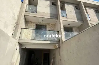 Sobrados novos na freguesia do ó unidades em fase final de acabamento, localizado a 100 metros da av. edgar facó.   3 dormitórios, sendo 1 suíte  3 va