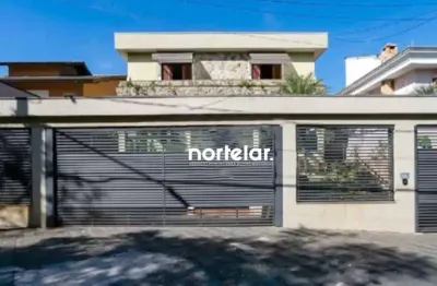 Sobrado com 5 quartos | 3 suítes e 5 banheiros para alugar, 610 m² por r$ 17.000/mês