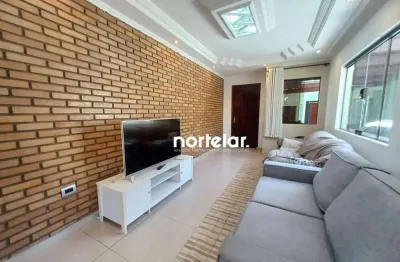 Casa com 3 quartos, 200 m² - venda por R$ 680.000 ou aluguel por R$ 5.000/mês - Perus - São Paulo/SP