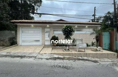 Oportunidade única na serra da cantareira!  venha conhecer esta bela casa localizada em uma das regiões mais arborizadas e tranquilas de são paulo. o