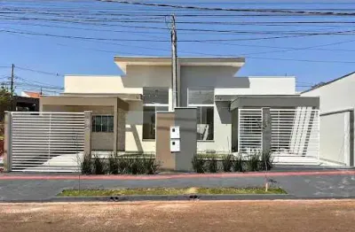 Casa em condomínio fechado com 3 quartos à venda na Rua Lucineide Rodrigues Silveira, 655, Parque Leblon, Londrina
