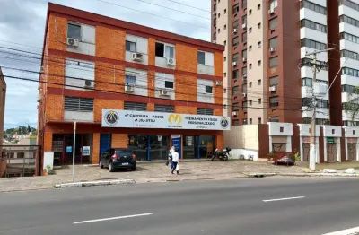 Protasio ed. peq. lindo e amplo ap. 2 dorm. c/ gar. barbada