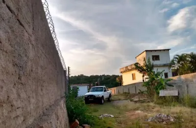 Terreno à venda na Rua Sepé Tiaraju, 226, Medianeira, Porto Alegre