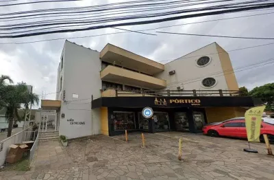 -edificio com 2 aptos.com 250m2 cada (um por andar)