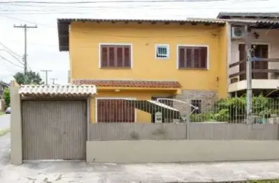 Casa com 3 quartos à venda na Rua Marcos Wainstein, 10, Vila Nova, Porto Alegre