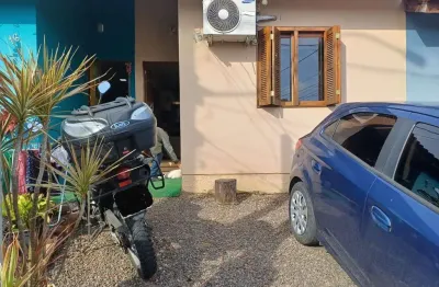 Casa com 1 quarto à venda na Rua Jacundá, 686, Guarujá, Porto Alegre