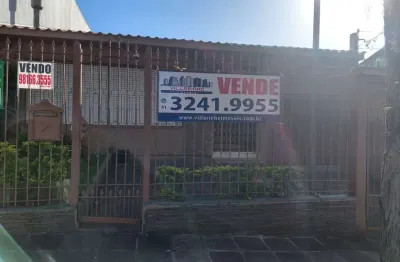 Casa com 5 quartos à venda na Rua Menezes Paredes, 110, Nonoai, Porto Alegre