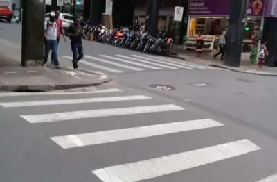 Barbadão vigfario ed. tradicional conjunto andar alto com 4 salas e 2 banheiros