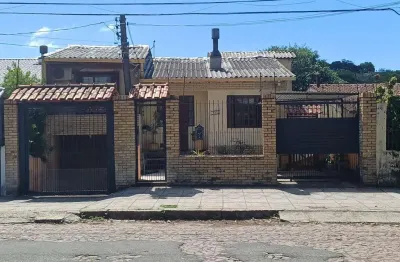 Atençao residencia com 192,78 m2 em rua calma junto a avenida de barbada