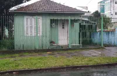 Terreno à venda na Rua Dona Zulmira, 50, Cavalhada, Porto Alegre