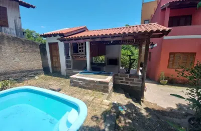 Linda residência com 4 dorm, 2 suites master em lindo terreno