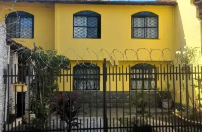 Casa à venda na ourinhos, 34, conjunto celso machado, belo horizonte por r$ 670.000