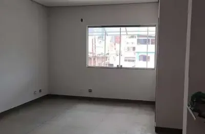 Loft com 1 quarto para alugar na Avenida Carmelita Drumond Diniz, 652, Parque Maracanã, Contagem por R$ 1.000