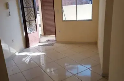 Apartamento com 2 quartos à venda na rua quatro, 94, monte sinai, esmeraldas por r$ 120.000