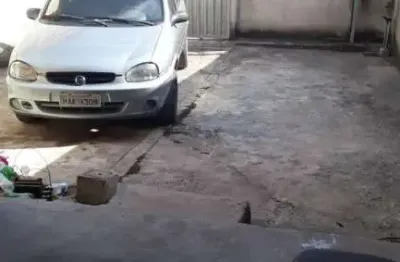 Casa com 2 quartos à venda na rua joaquim josé, 126, buganville ii, contagem por r$ 215.000