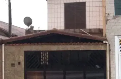 Oportunidade de casa grande perto do novo shopping da praia grande!!