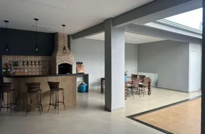 Casa para Venda em Uberlândia, Granada, 3 dormitórios, 1 suíte, 3 banheiros