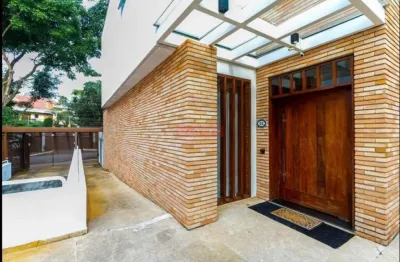 Casa  no alto da boa vista com 4 dormitórios, 4 suítes e 4 vagas de garagem