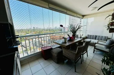 Ecelente apartamento, 144m, 3dorm. com suíte, 2 banheiros, 2 vagas, terraço gourmet.