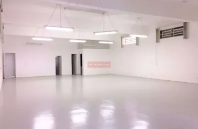 Prédio para alugar na Vila São Francisco (Zona Sul), São Paulo 