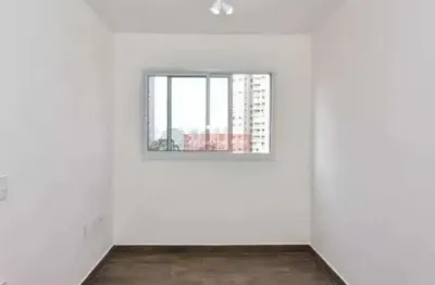 Apartamento novíssimo, com 36 metros quadrados, com 2 quartos bem distribuídos e 1 banheiro