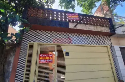 Sobrado para locação com 80m2, 2 dorm amplos, 3 banheiros, sala, coz, 3 wcs, 2 vagas. oportunidade