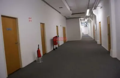 Predio p/locacão com 3 pavimentos, cada um com 1081,46m2, estacionamento amplo. oportunidade