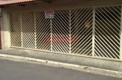 Casa vila cruzeiro, com 3 dorm. 2 salas,  3 vagas de garagem.