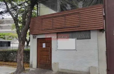 Sobrado comercial em excelente localização, otimo p/ restaurantes