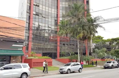 Sala comercial com 6 salas para alugar na Chácara Santo Antônio, São Paulo 