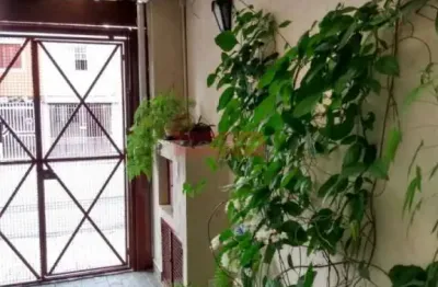 Casa agradável, 160 metros terreno, 3 dorm, 3 banheiros, 2 salas