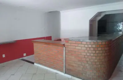Sobrado comercial em frente à unip. excelente localização.