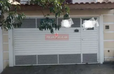 Sobrado a venda no campo grande, com 2 dorm, 1 suite, ampla coz,  4 vagas, 3 banh, churrasqueira...
