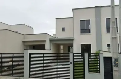 Casa com 3 quartos à venda na Rua Juvêncio Delfino da Silva, 619, Nova Esperança, Balneário Camboriú