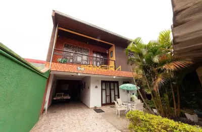Casa com 4 quartos à venda na Rua Amazonas de Souza Azevedo, 428, Bacacheri, Curitiba