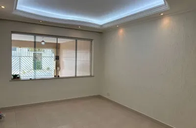 Casa com 3 quartos à venda na Rua Pedro Nolasco da Cunha, 386, Jardim Avelino, São Paulo