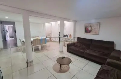 Casa com 4 quartos à venda na Rua Jundiapeba, 32, Vila Zelina, São Paulo
