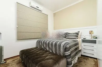 Casa com 6 quartos à venda na Rua Dante Pellacani, Vila Regente Feijó, São Paulo