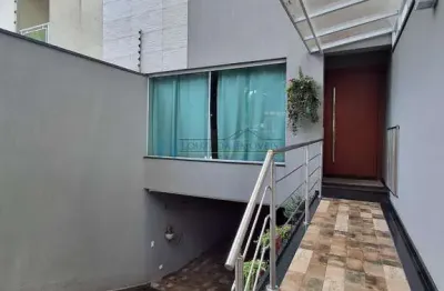 Casa com 4 quartos à venda na Rua Joaquim Pereira Pinto, 75, Jardim Avelino, São Paulo
