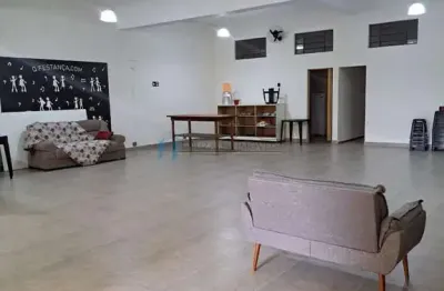 Casa comercial para alugar na Rua São Lourenço, 442, Vila Alpina, São Paulo