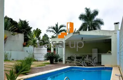 Casa com 3 dormitórios à venda, 410 m² por R$ 2.250.000,00 - Condomínio Estância Marambaia - Vinhedo/SP